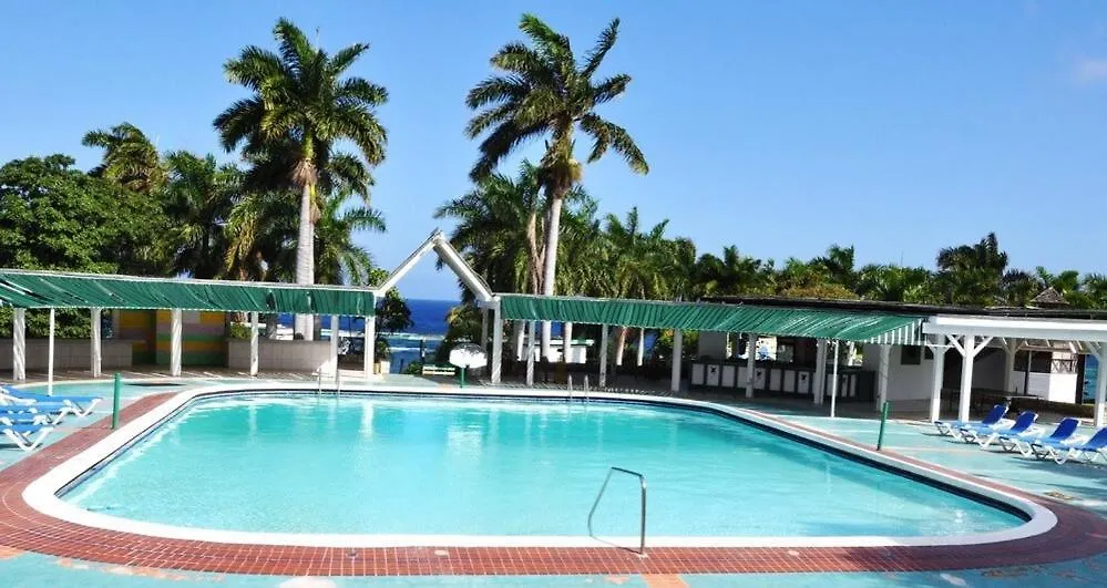 Penthouse With Loft At Seacastles, Beach And Pool 207 Montego Bay 0*,