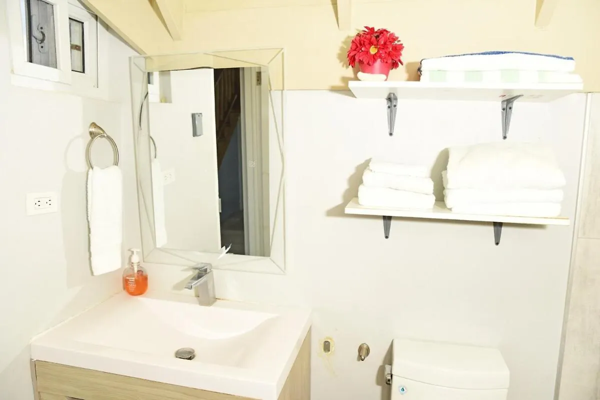 Apartament Penthouse With Loft At Seacastles, Beach And Pool 207 Montego Bay